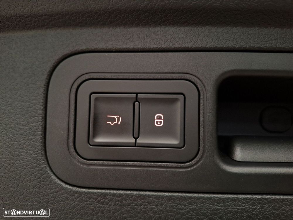 BYD Tang 108.8 kWh AWD Flagship - 27