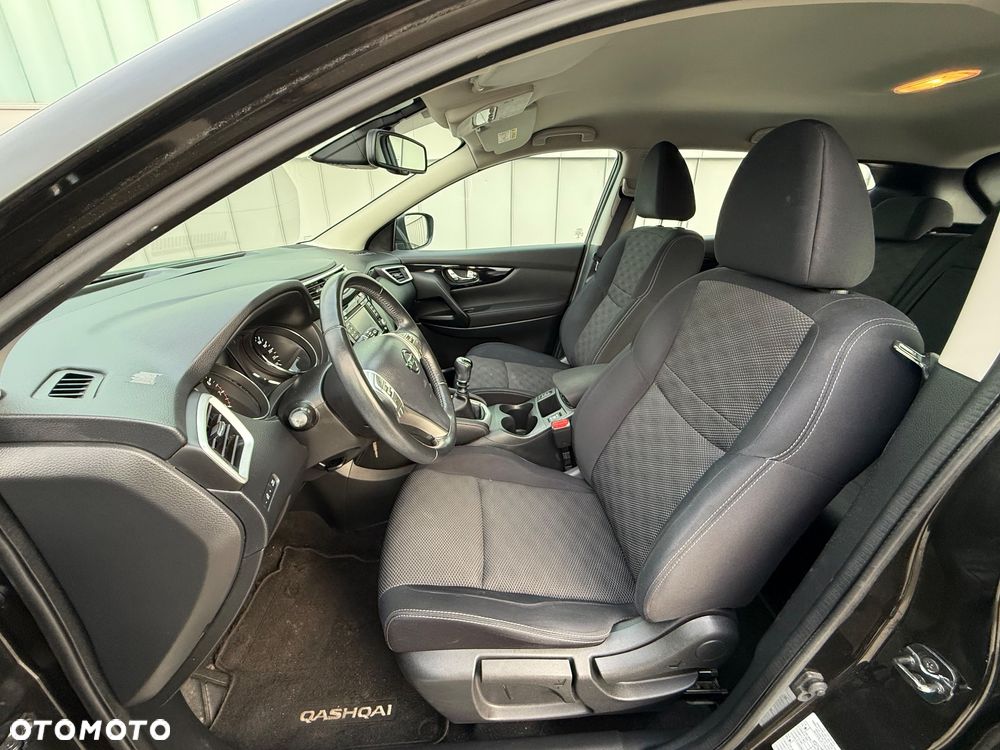 Nissan Qashqai 1.3 DIG-T TEKNA - 15
