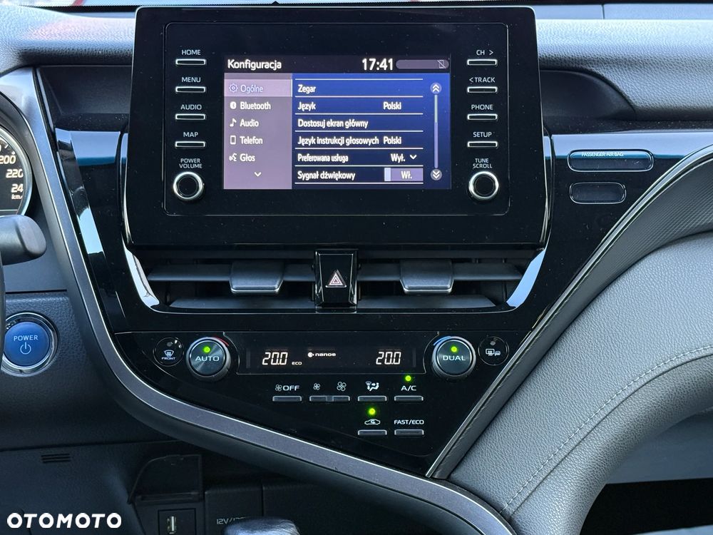 Toyota Camry 2.5 Hybrid Comfort CVT - 9