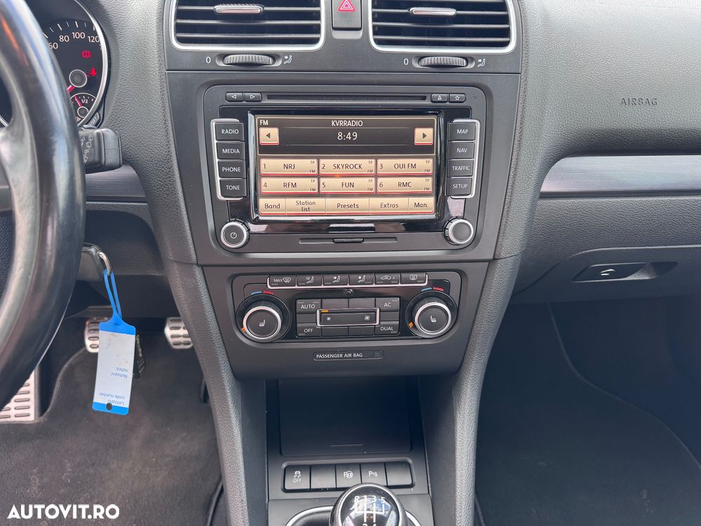 Volkswagen Golf 1.6 TDI DPF Style - 8