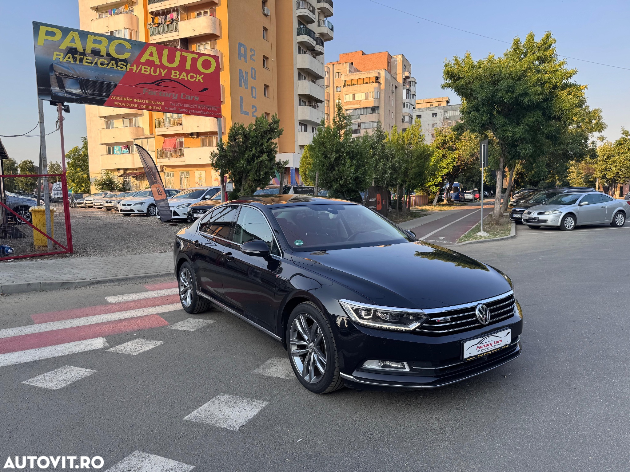 Volkswagen Passat Variant 2.0 TDI DSG Highline - 2