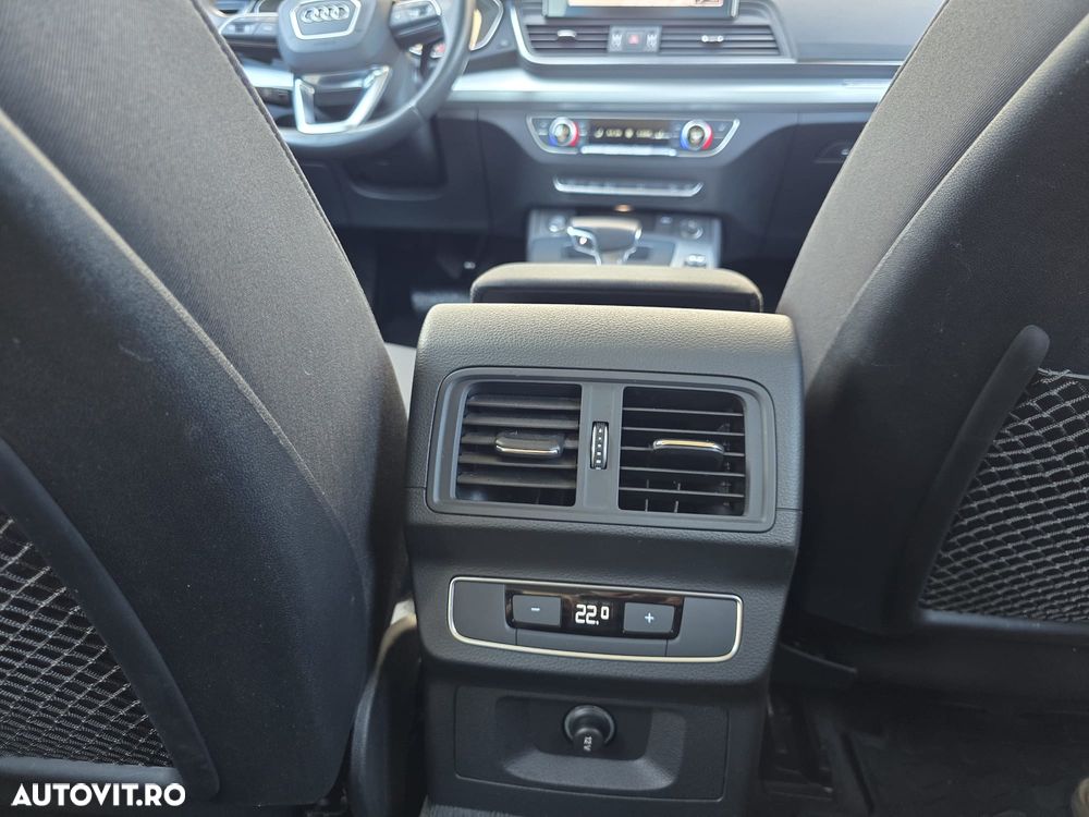 Audi Q5 40 TDI quattro S tronic MHEV Advanced - 17