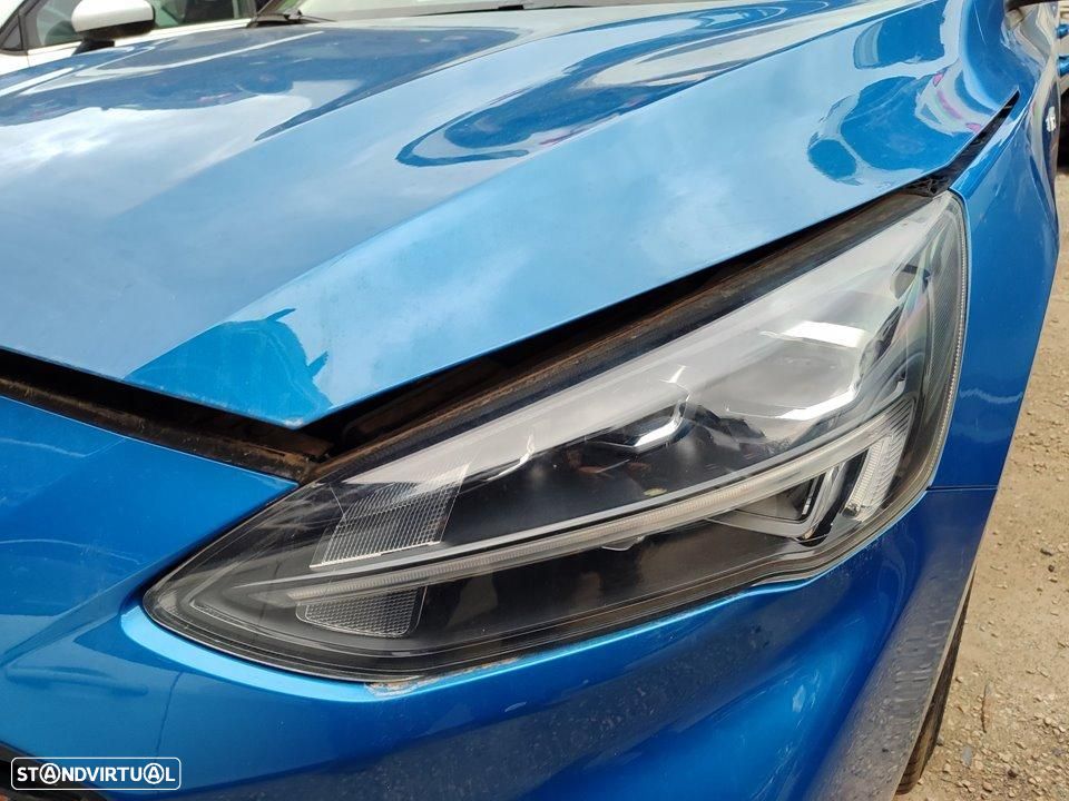 FAROL ESQUERDO FORD FOCUS BERLINA CGE - 1