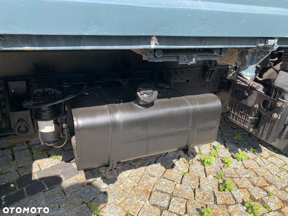 Mitsubishi FUSO CANTER - 8