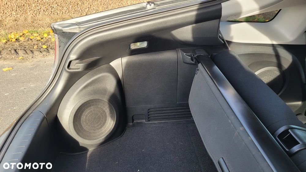 Honda CR-Z 1.5 IMA GT (lea,nav) - 17