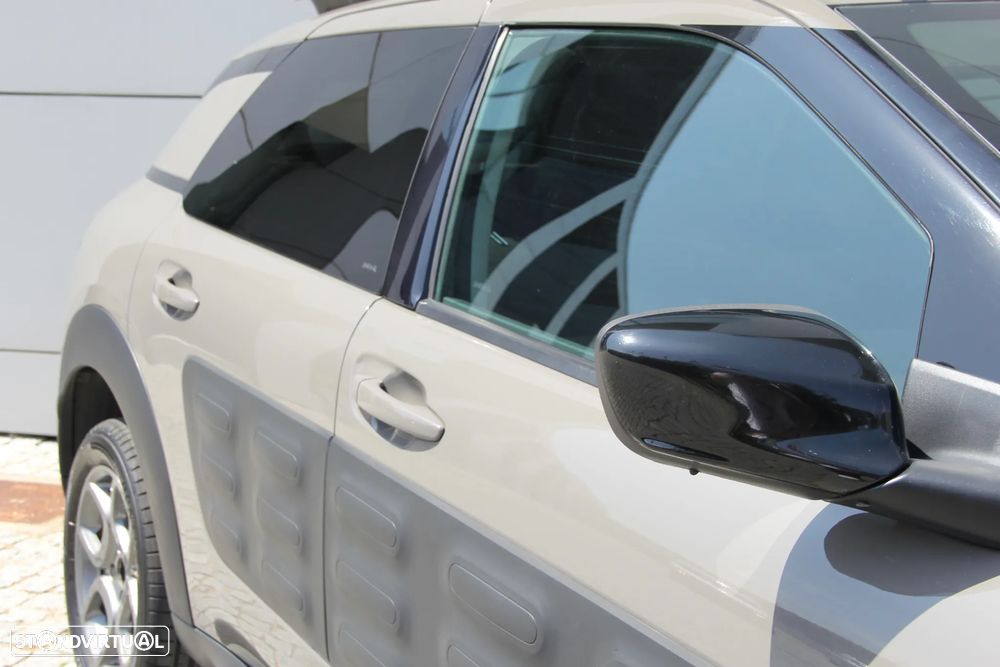 Citroën C4 Cactus 1.2 PureTech Shine - 13