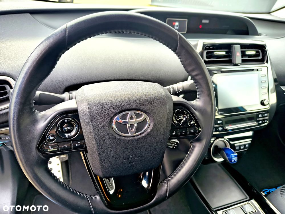 Toyota Prius (Hybrid) Comfort - 14