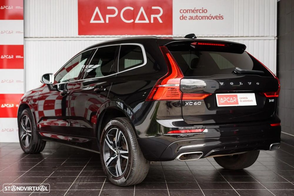 Volvo XC 60 2.0 T8 PHEV R-Design AWD - 20