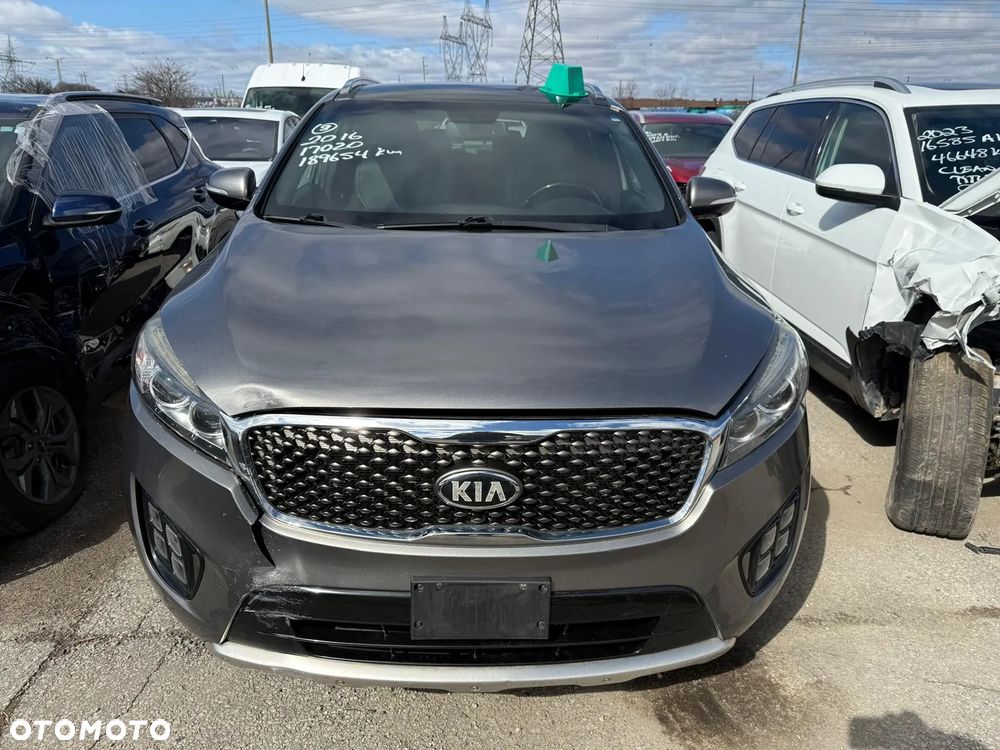 Kia Sorento - 1