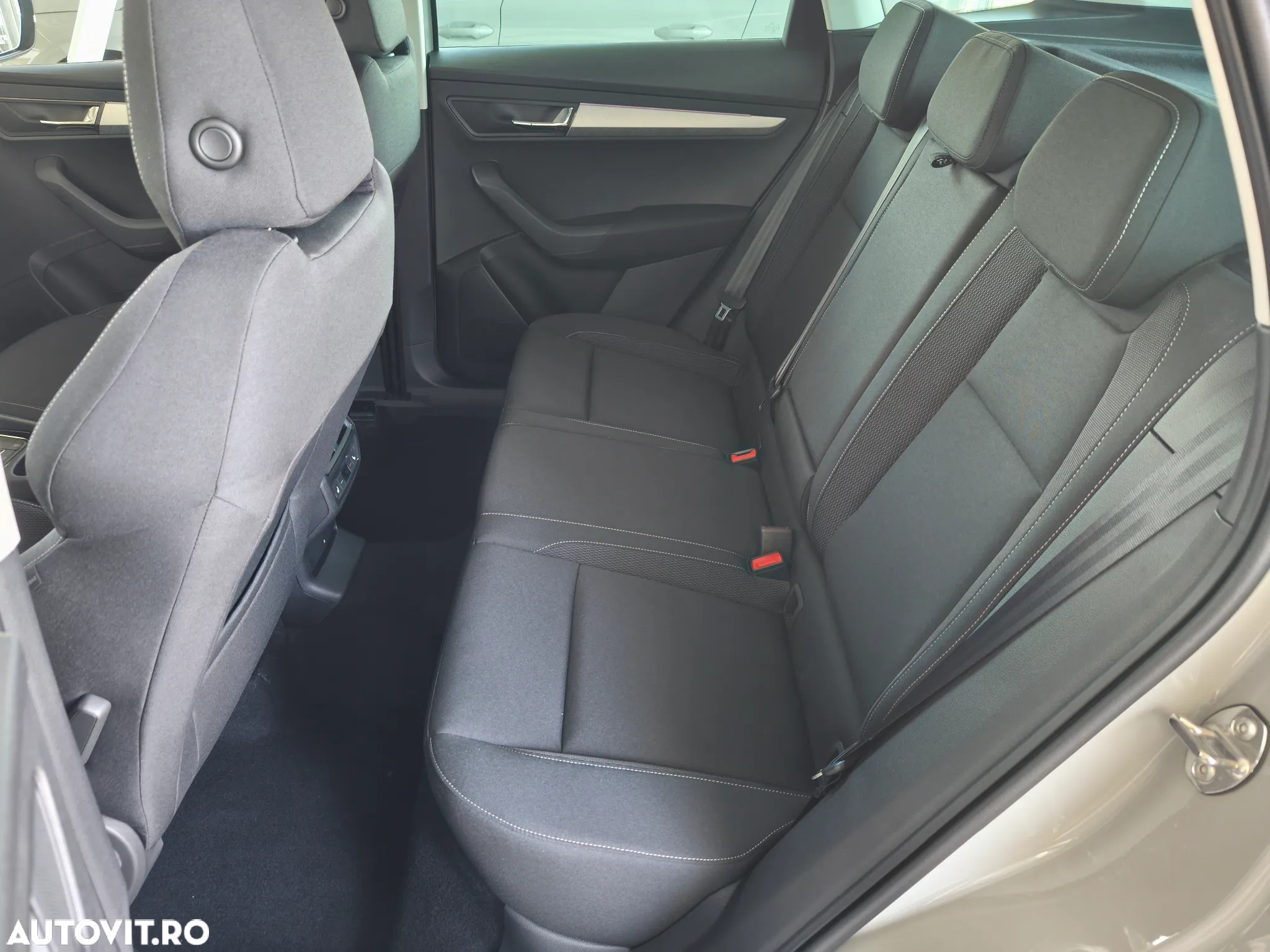 Skoda Karoq 1.5 TSI DSG Selection - 8