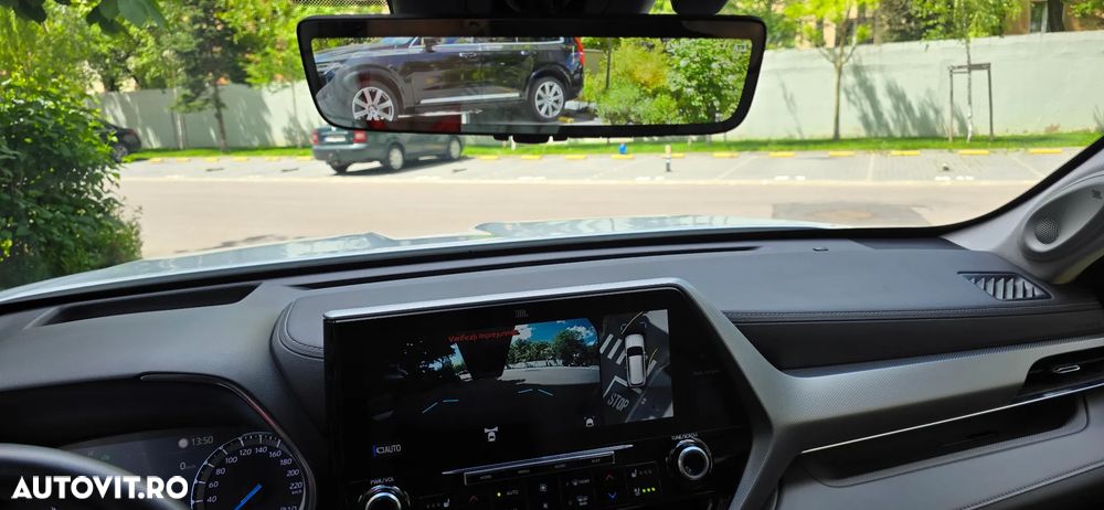 Toyota Highlander 2.5 L Dynamic Force 248CP Luxury Pearly - 14