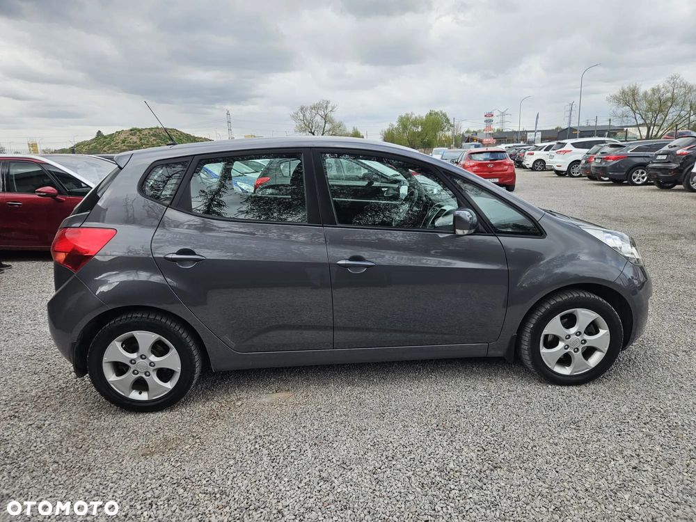 Kia Venga 1.4 CVVT ISG Spirit - 12