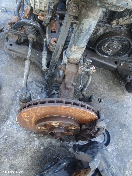 Vand fuzeta completa cu rulmenti fata dreapta Opel astra h 1.7 cdti 101cp din 2007 - 1