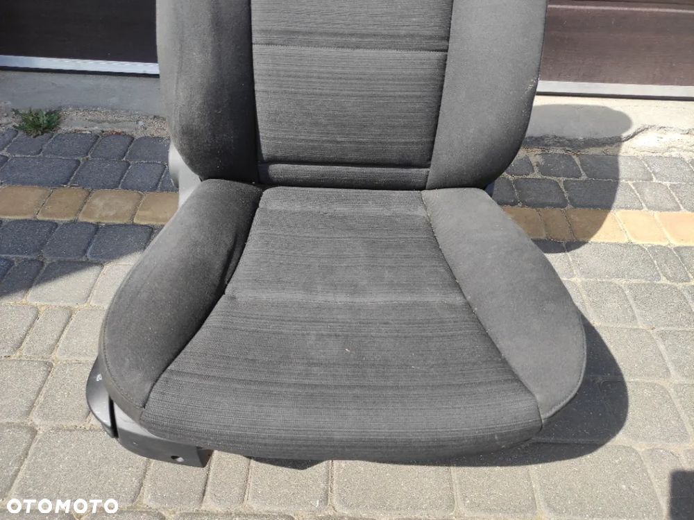 BMW E60 E61 LCI Lifting Fotel pasażera prawy Welur - 4