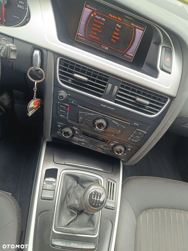 Audi A4 Avant 2.0 TDI DPF quattro S line Sportpaket (plus) - 6