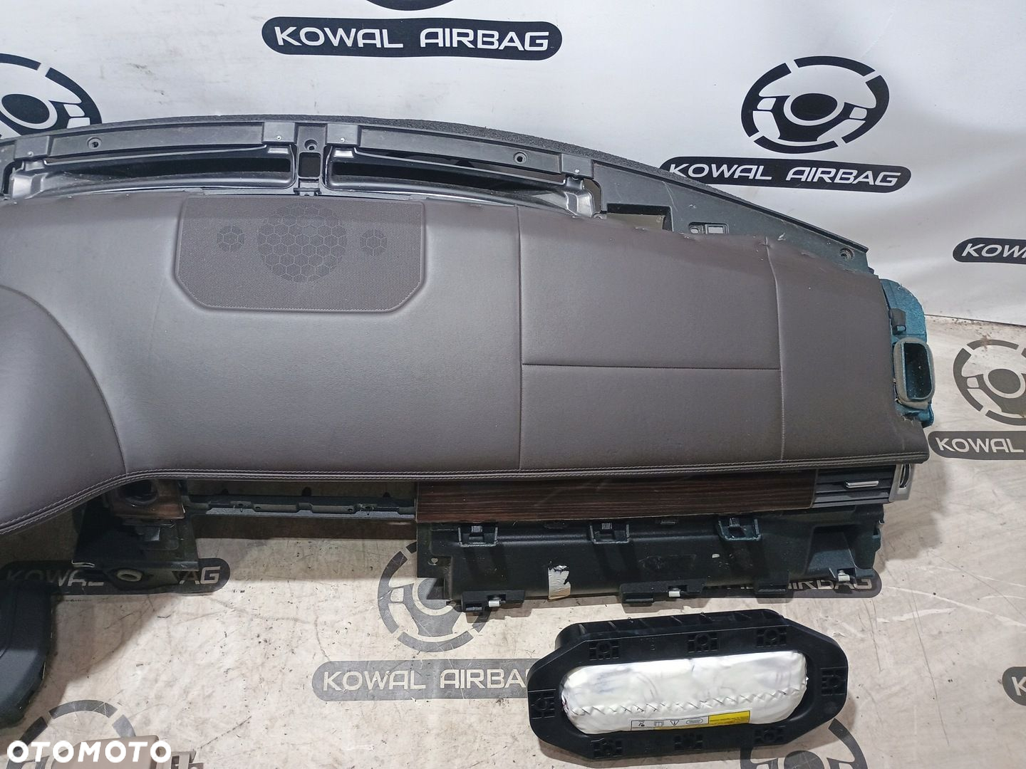 RANGE ROVER EVOQUE BRĄZ GŁADKI DESKA KONSOLA AIRBAG PASY ORYGINAŁ DEMONTAŻ - 4