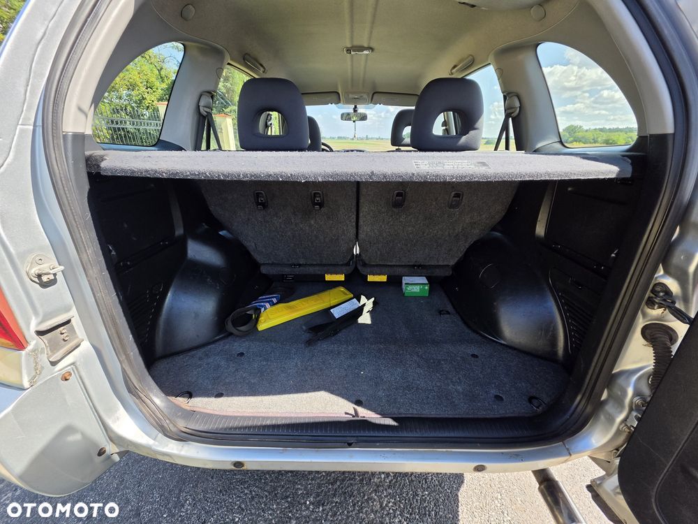 Toyota RAV4 - 5