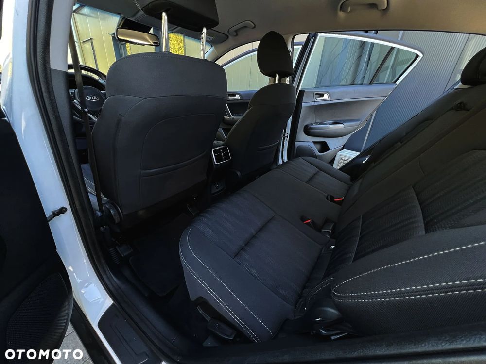 Kia Sportage 2,0 CRDI 2WD ISG Spirit - 21