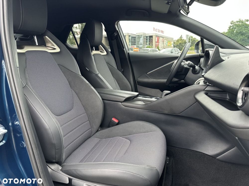 Toyota C-HR 1.8 Hybrid Executive - 17
