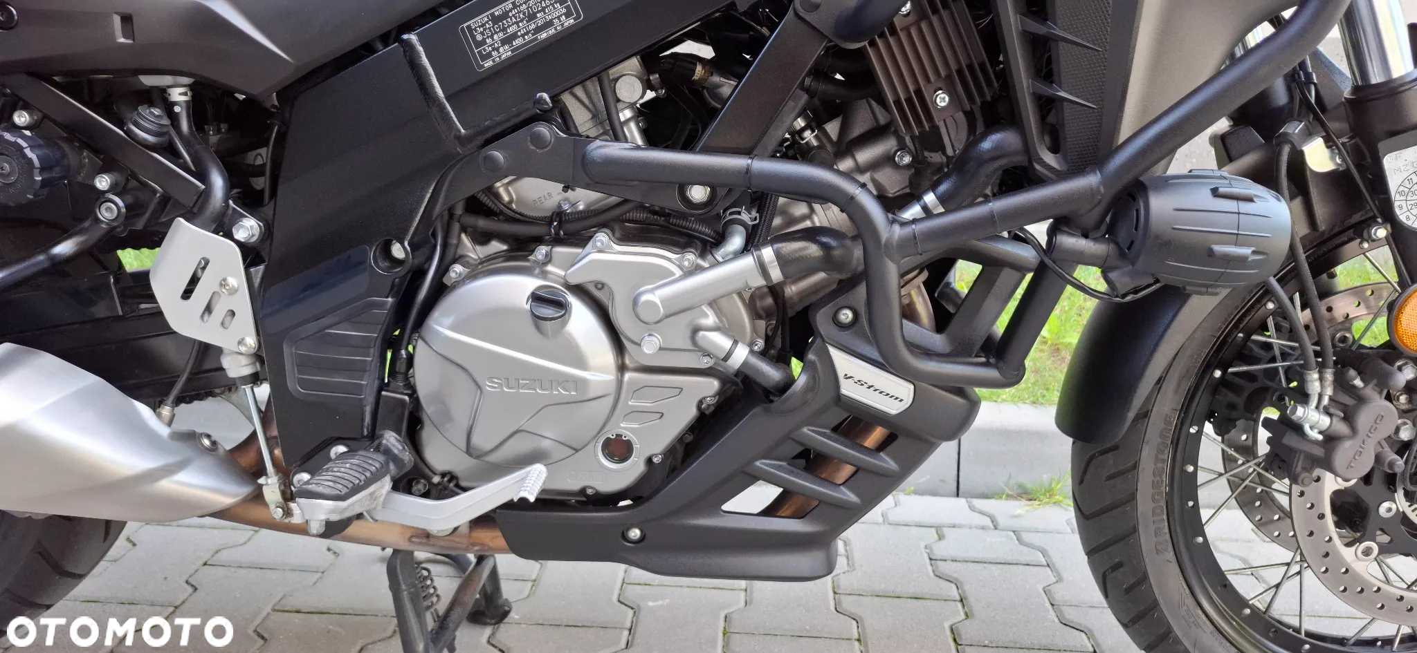 Suzuki DL - 30