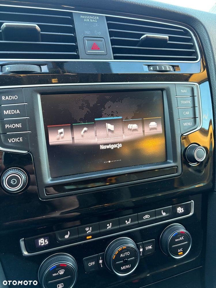 Volkswagen Golf 2.0 TDI BMT Highline - 29