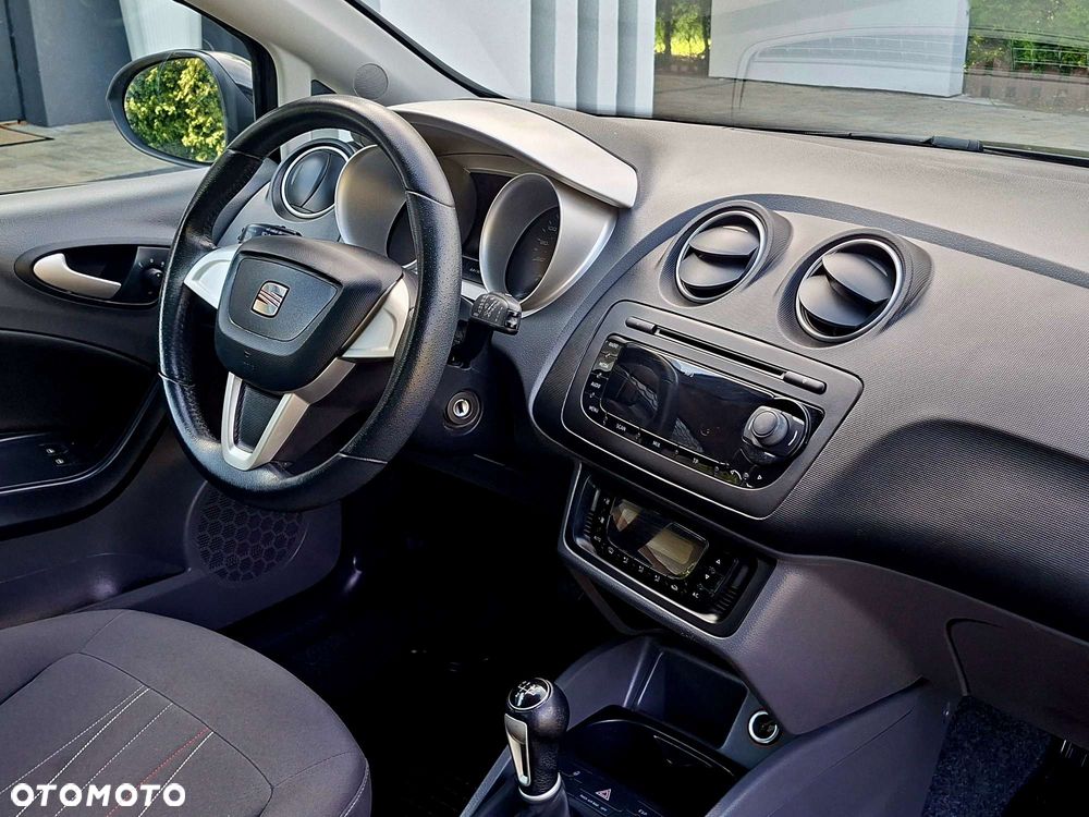 Seat Ibiza SC 1.4 16V Sport - 9