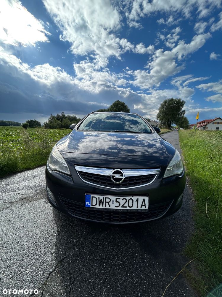 Opel Astra 1.4 T Sport - 2