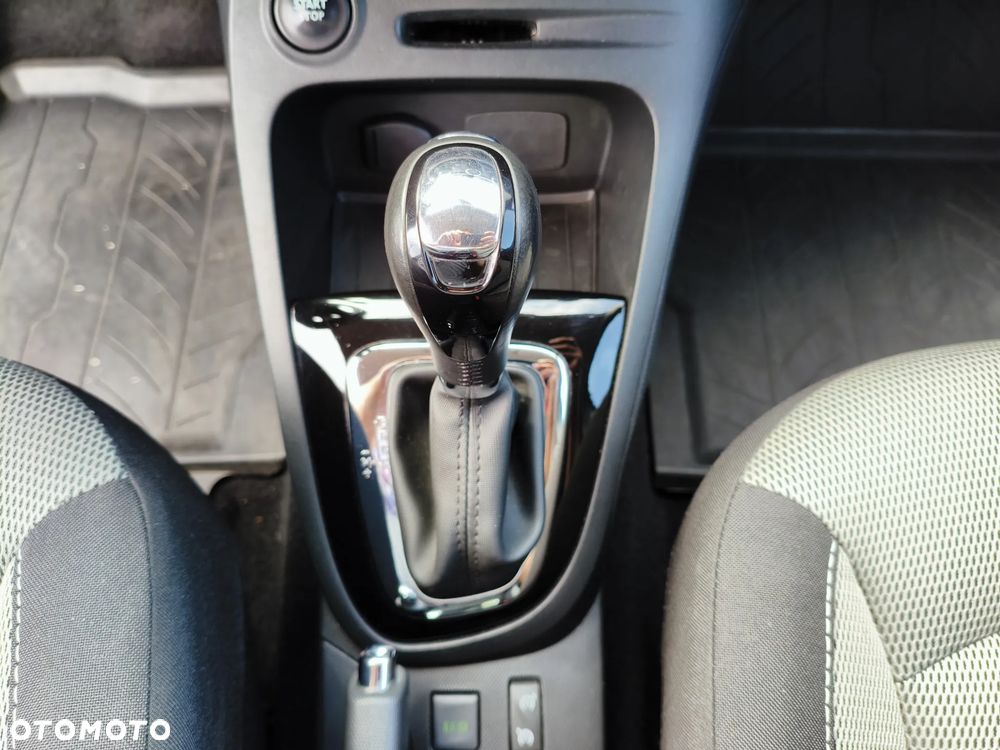 Renault Captur - 26