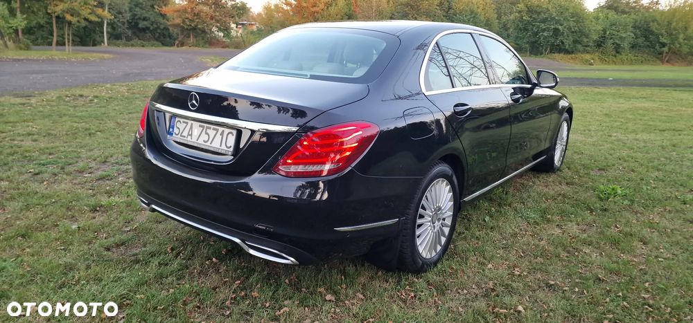 Mercedes-Benz Klasa C 220 (BlueTEC) d 7G-TRONIC - 39
