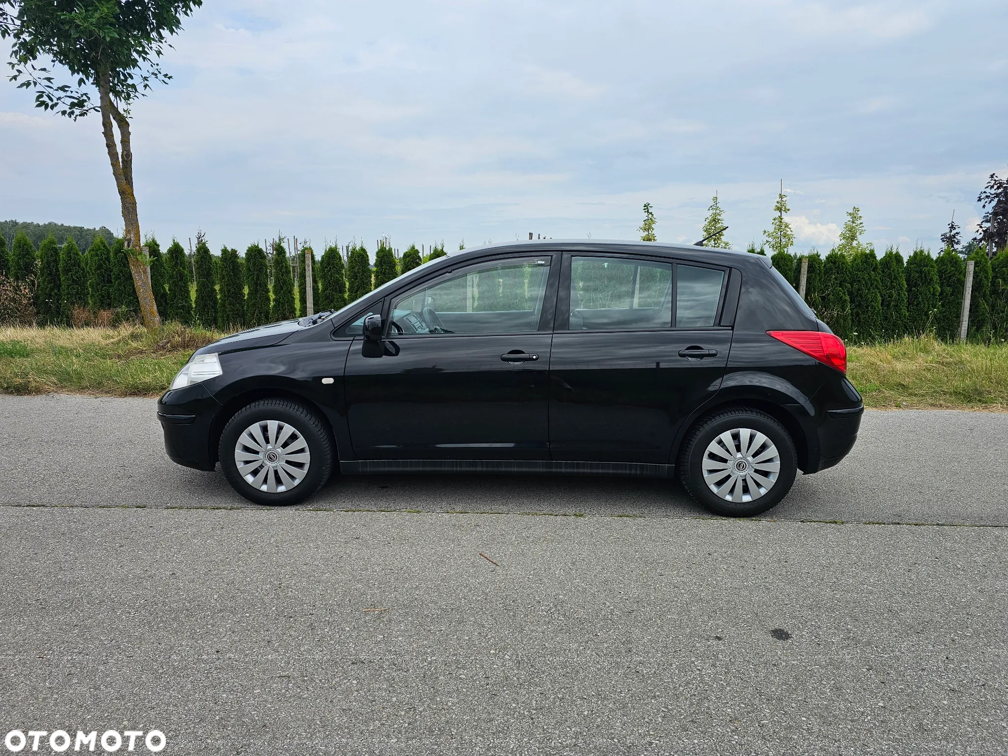 Nissan Tiida 1.6 Acenta - 8
