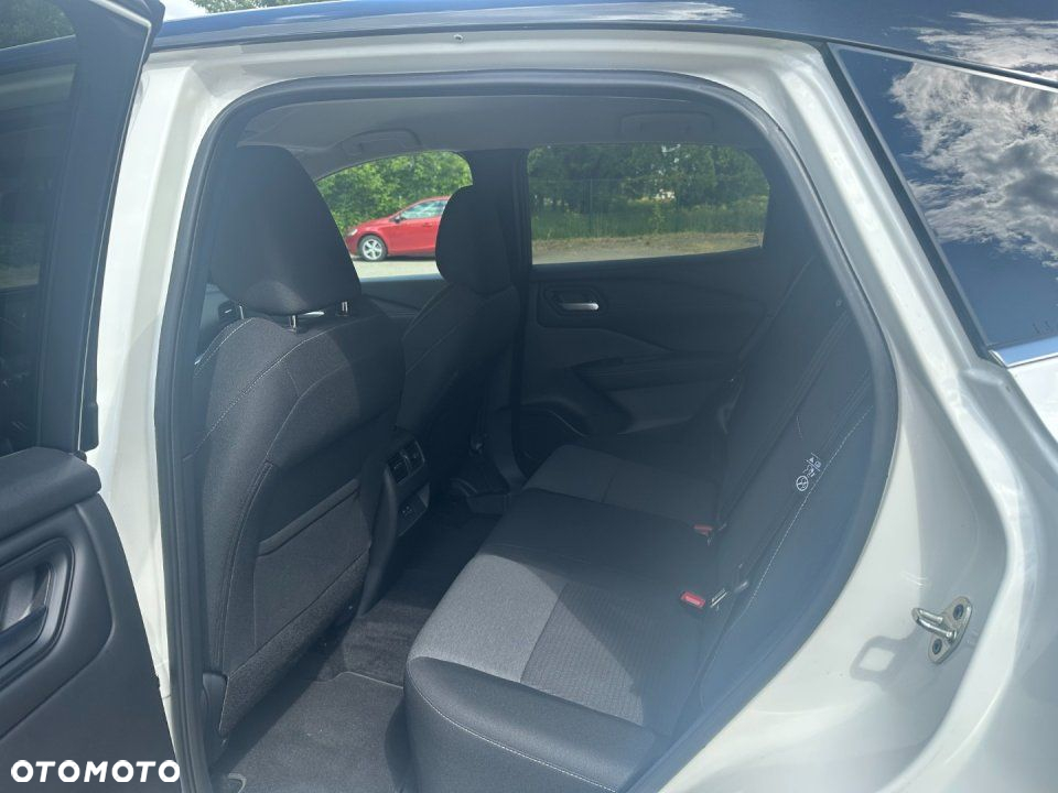 Nissan Qashqai - 10
