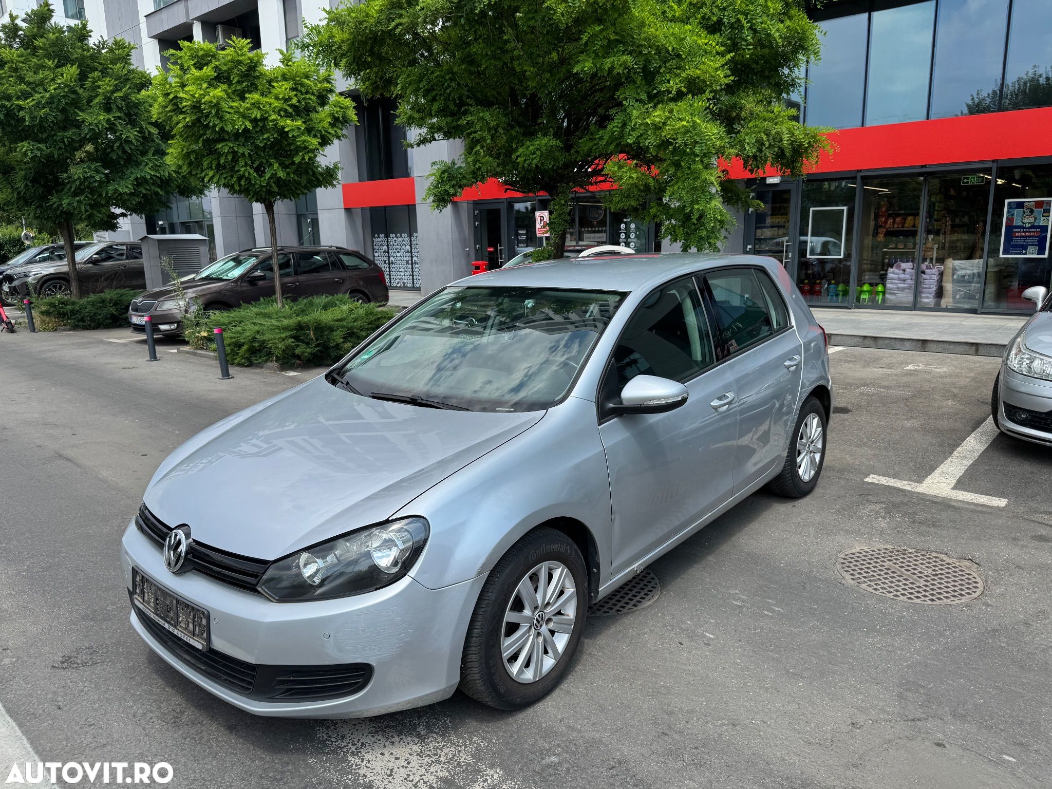 Volkswagen Golf 1.4 Trendline - 1