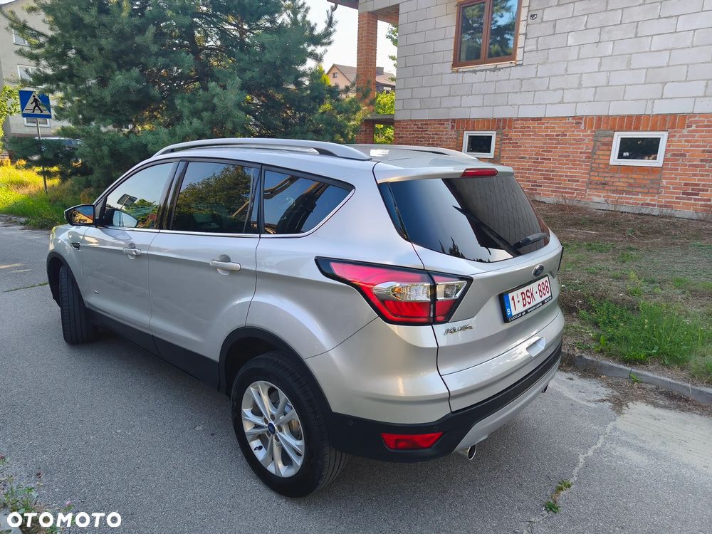 Ford Kuga 2.0 TDCi 4x4 Titanium - 32