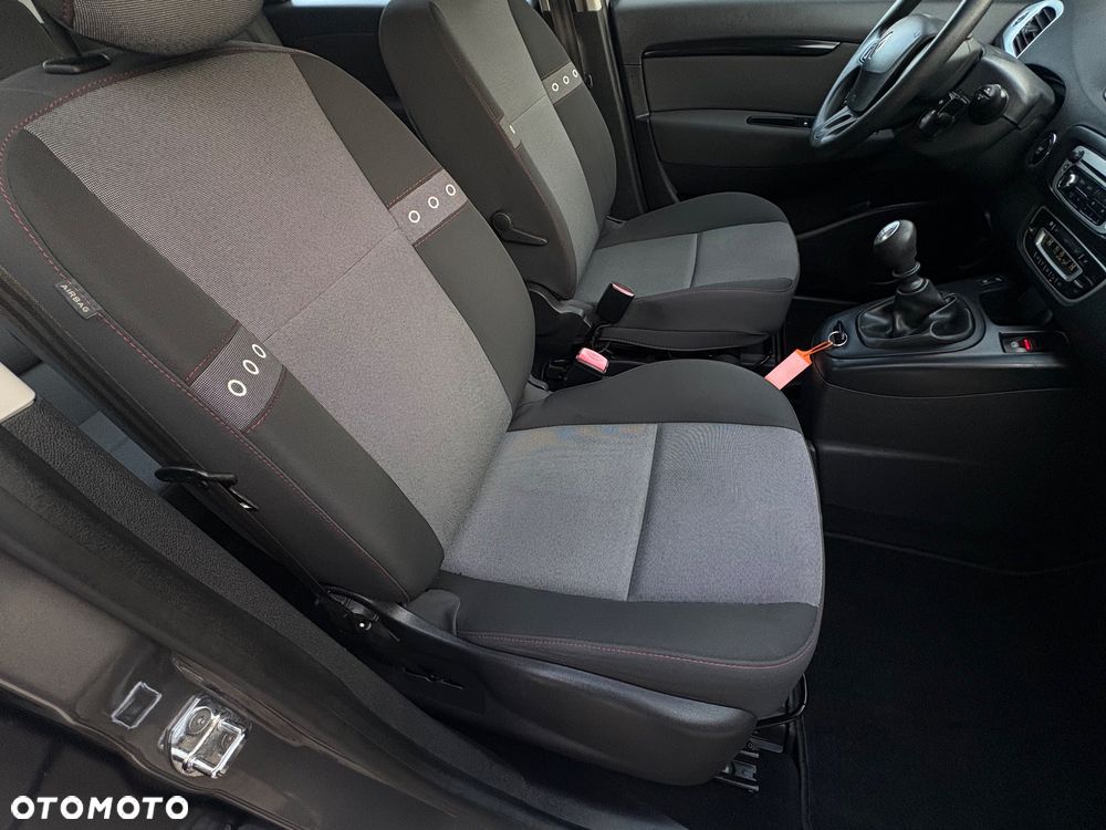 Renault Scenic 1.6 16V 110 Paris - 14