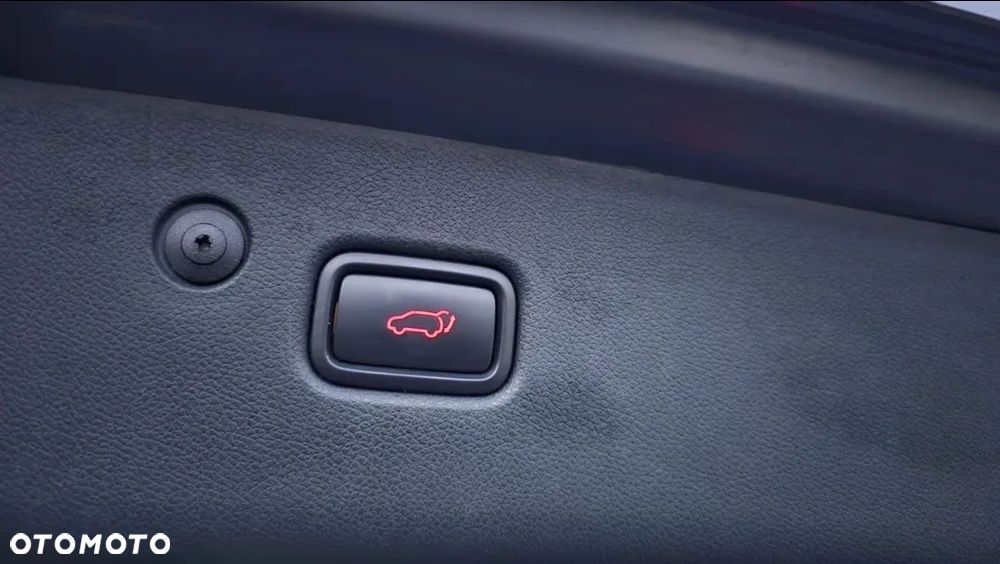 Kia Sportage 1.6 T-GDI AWD DCT GT LINE - 16