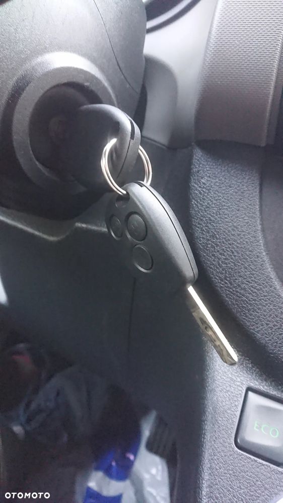 Renault Trafic - 19