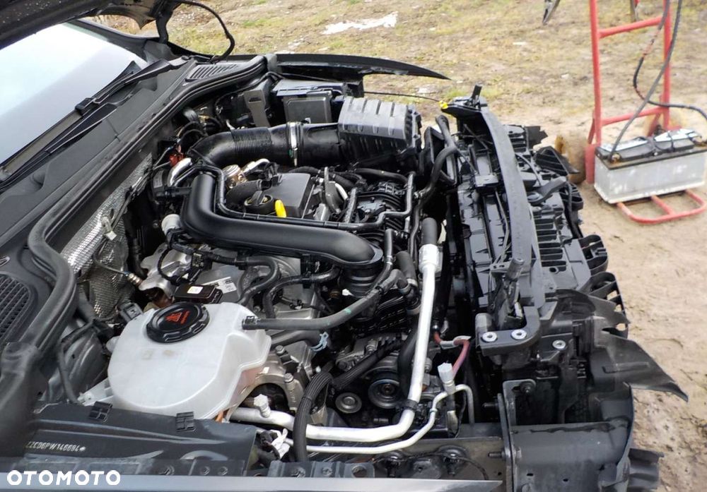 Volkswagen Golf - 4