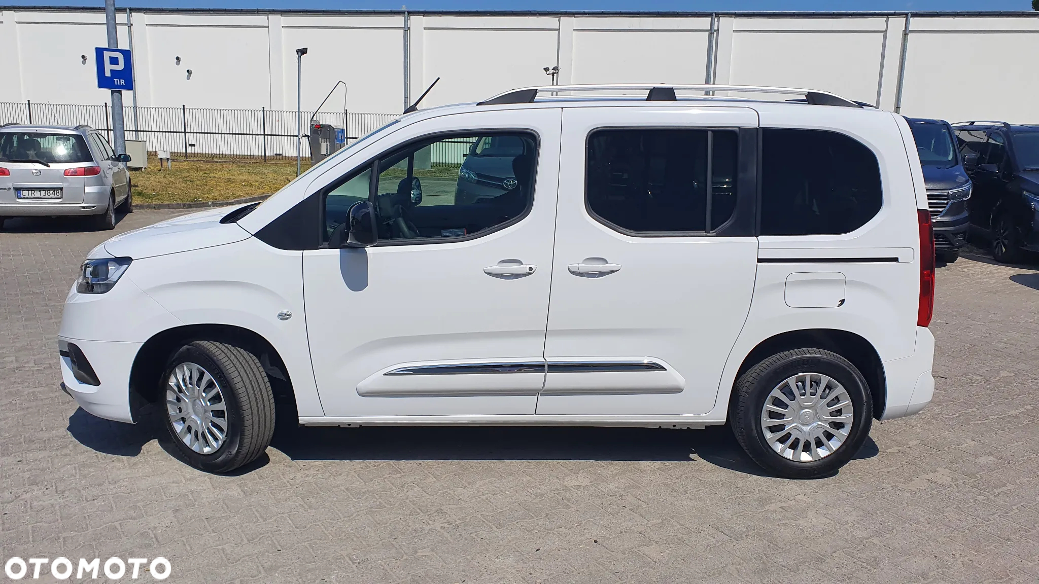 Toyota Proace City Verso 1.5 D-4D Business - 10