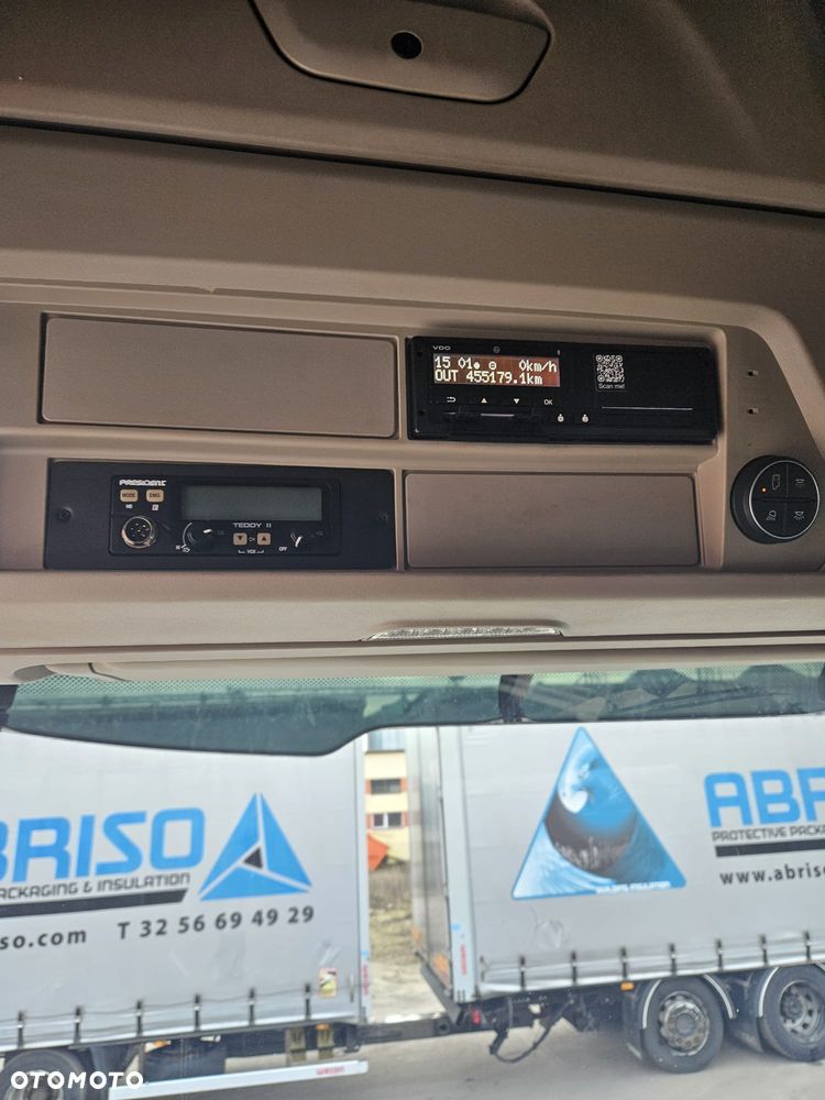 Iveco S-WAY - 8
