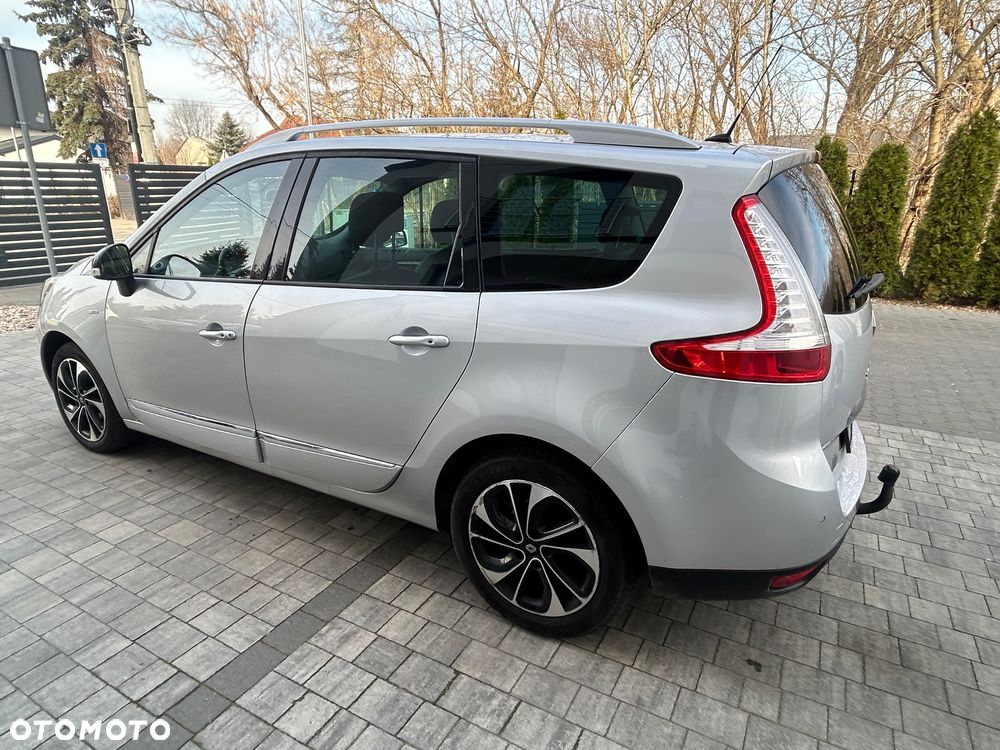 Renault Grand Scenic ENERGY TCe 130 BOSE EDITION - 8
