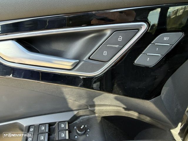 Audi Q4 e-tron 40 - 12