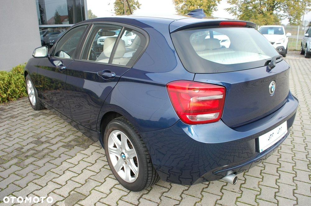 BMW Seria 1 - 12