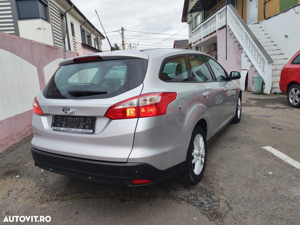 Ford Focus 1.6 TDCi DPF Start-Stopp-System Champions Edition - 10