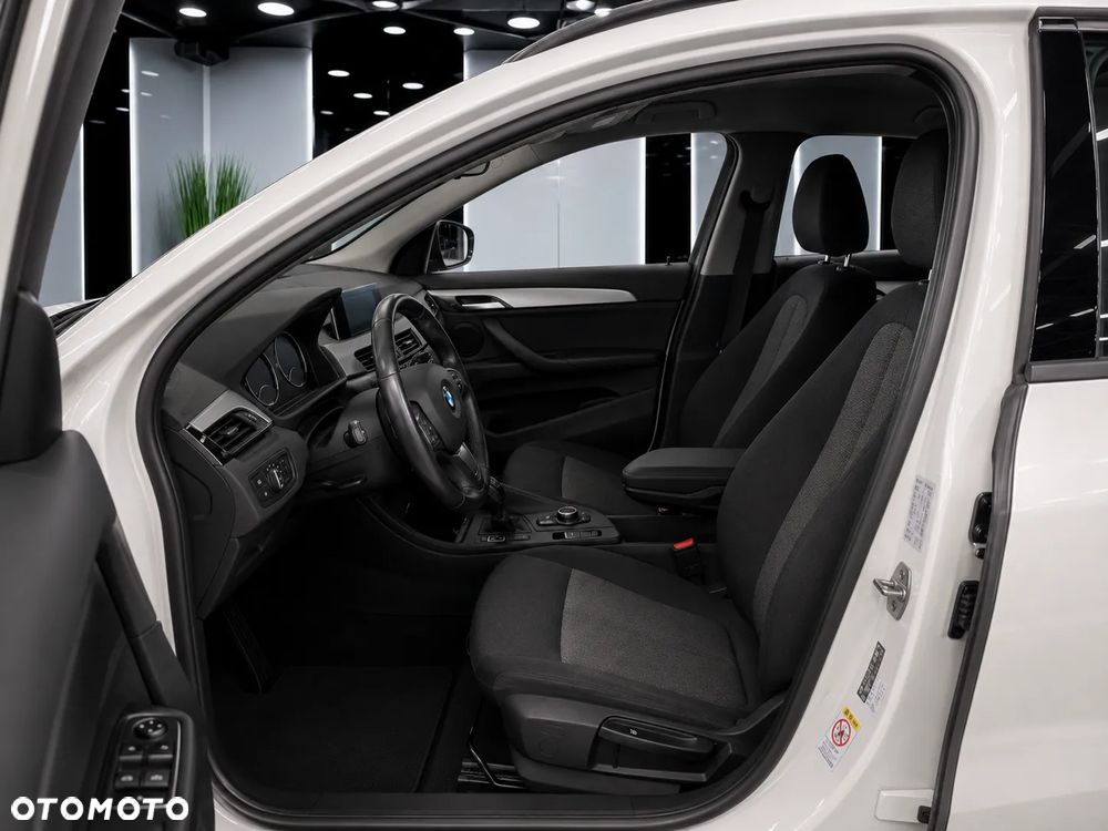 BMW X1 sDrive18i - 6
