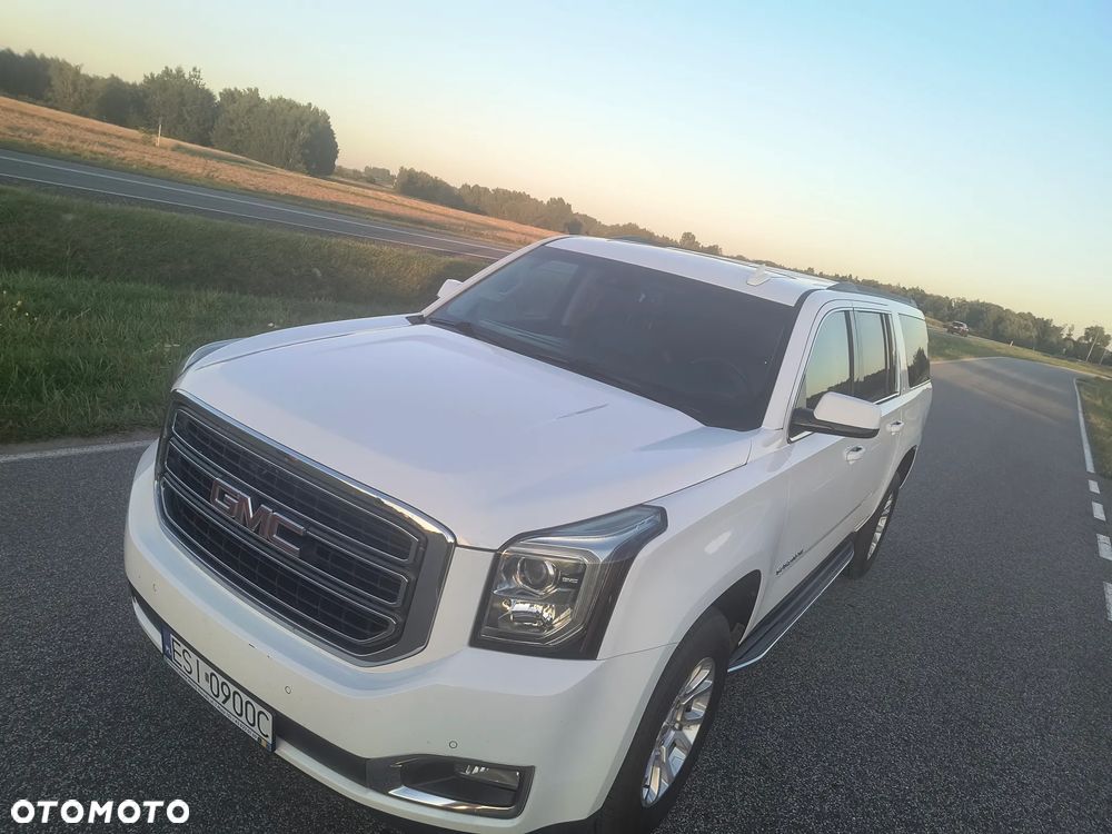 GMC Yukon - 10
