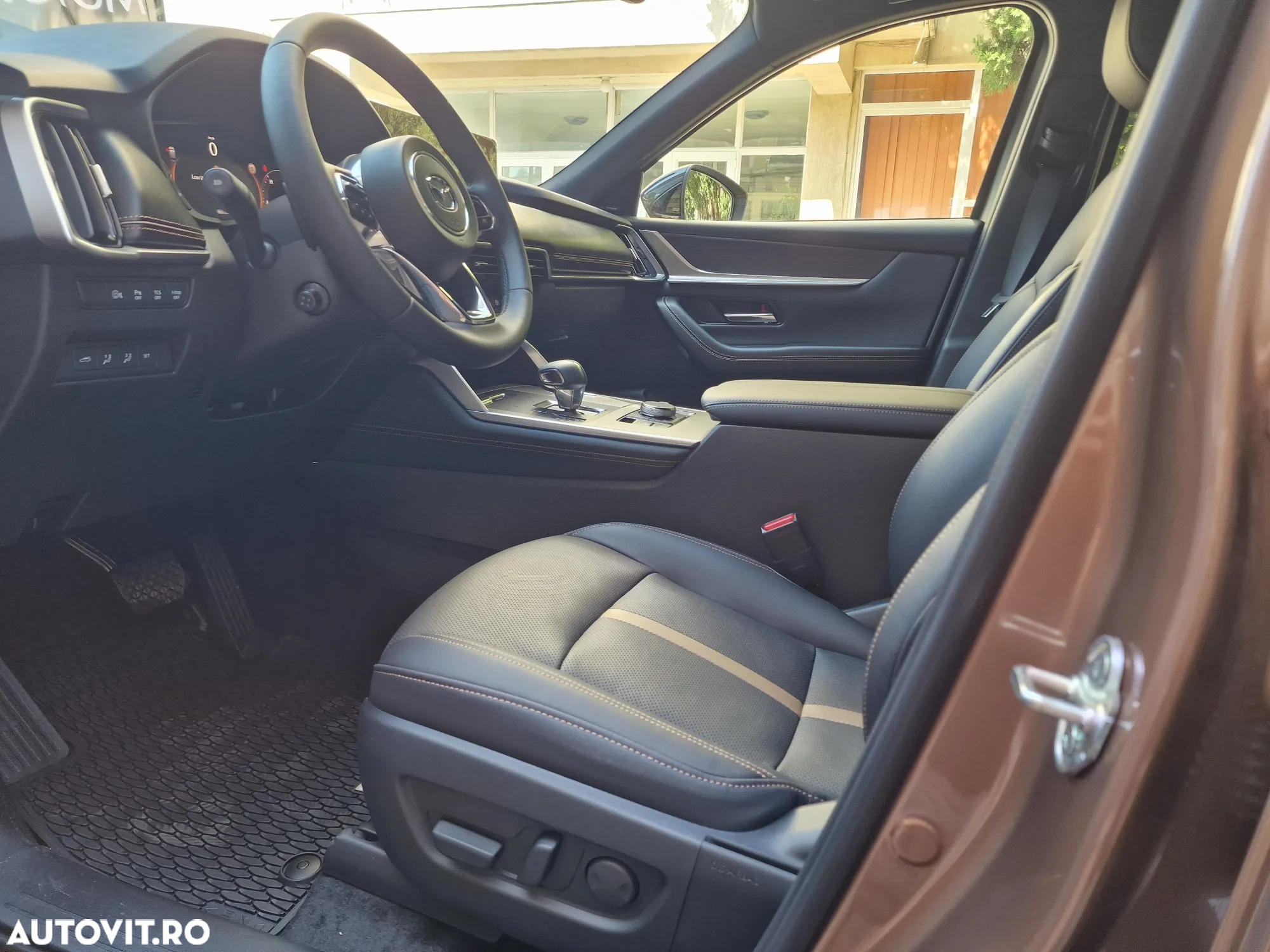 Mazda CX-80 3.3 e-Skyactiv AT8 AWD MHEV Homura Plus - 14