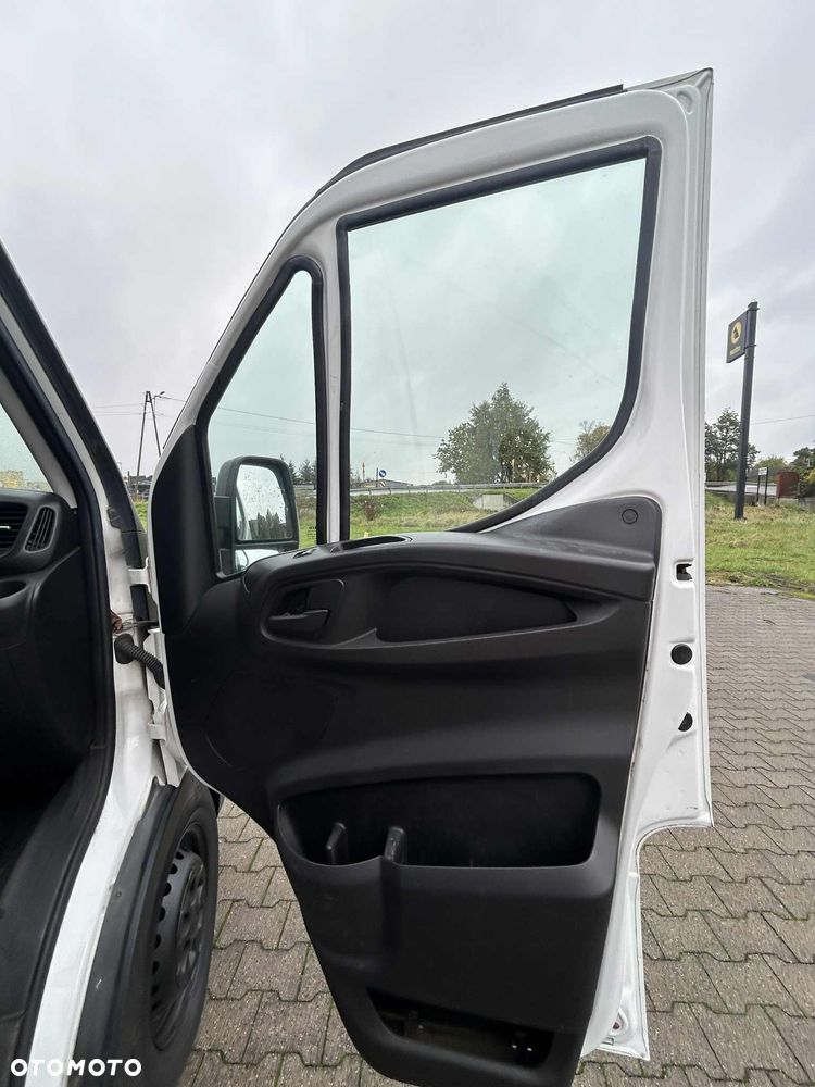 Iveco 35S16 - 20