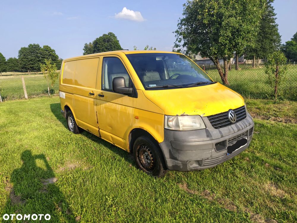 Volkswagen Transporter - 2