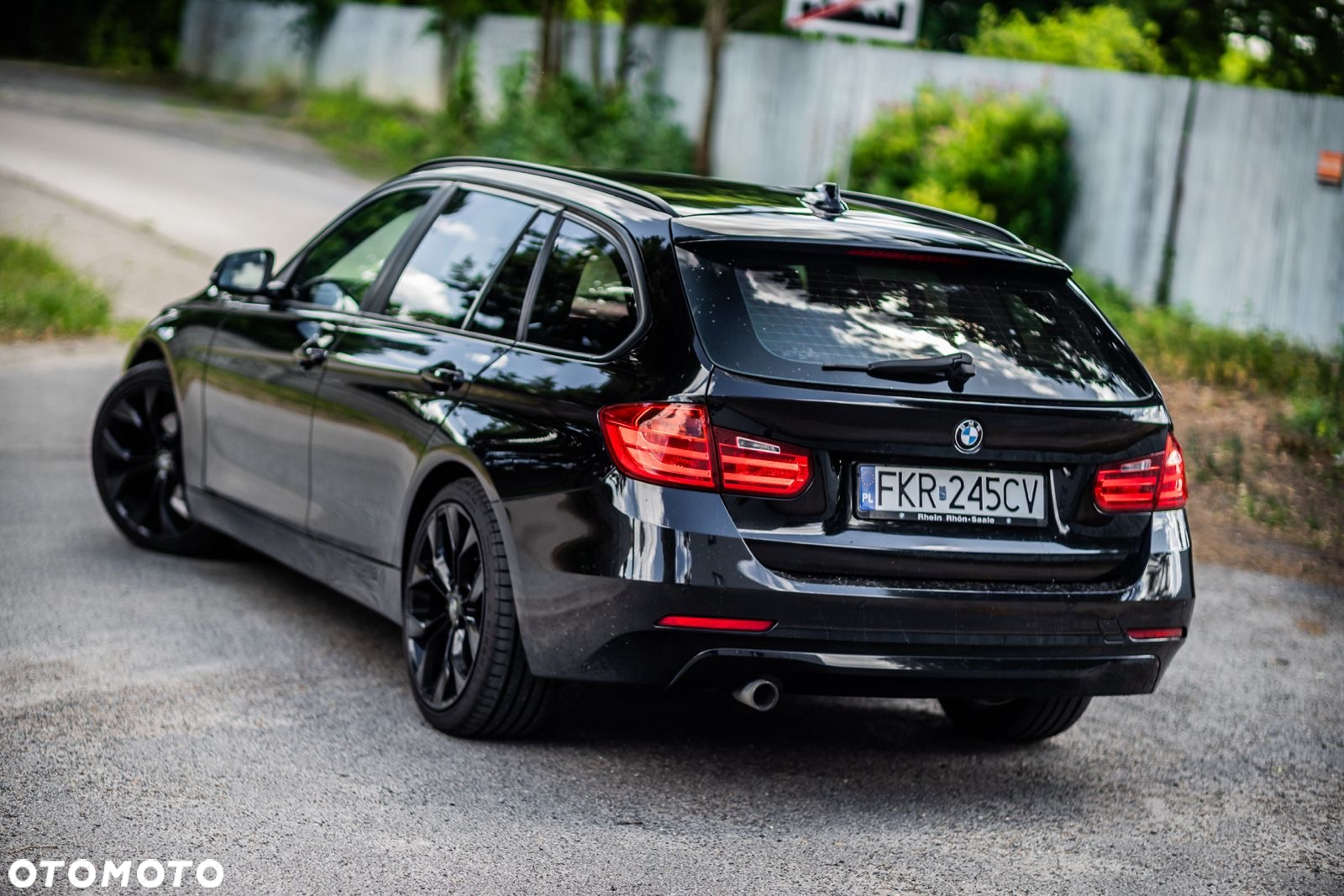 BMW Seria 3 320d Sport Line - 12