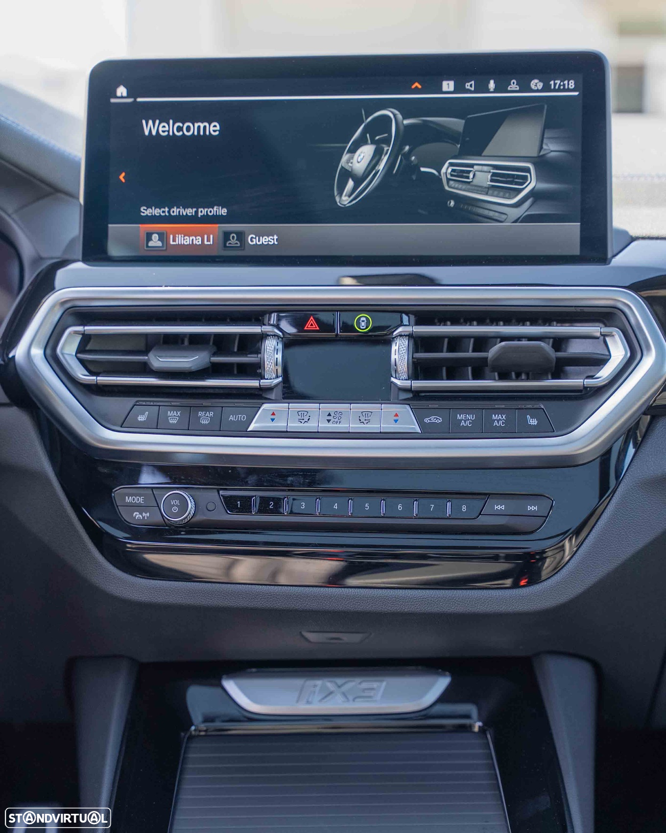 BMW iX3 M Sport Impressive - 13